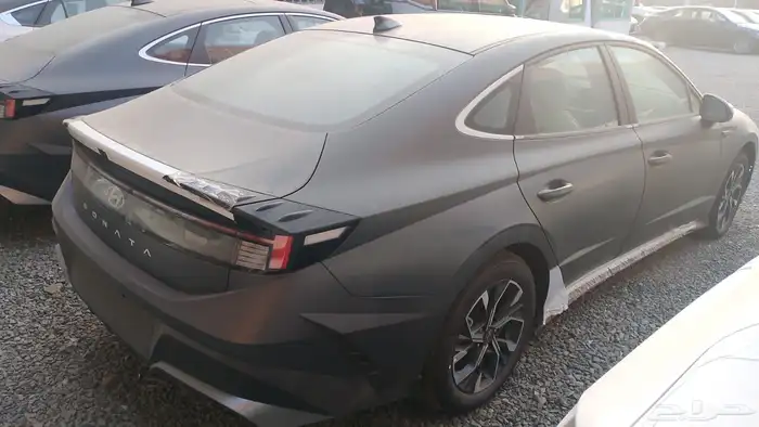 هيونداي سوناتا ستاندر بيسك 2025 3