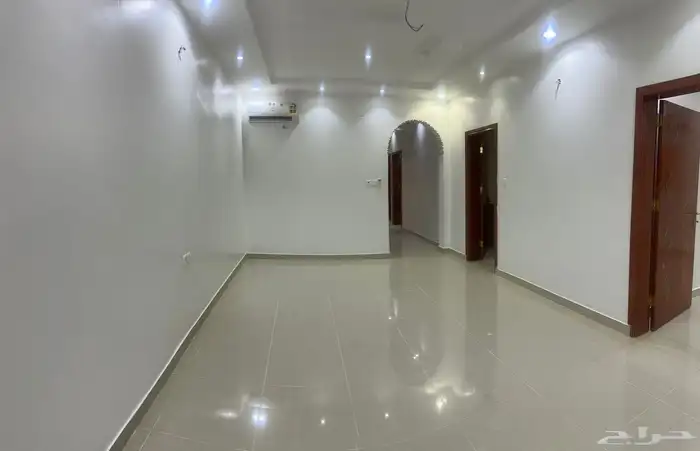 شقه 5 غرف للايجار الطائف حي  النسيم 1