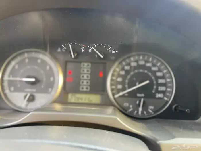 تويوتا لاندكروزر 2015 V6 ممشى (279)الف 24