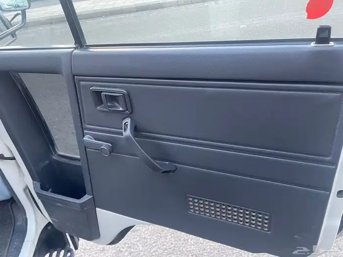 قلاب ديزل شبه الاصفار 13