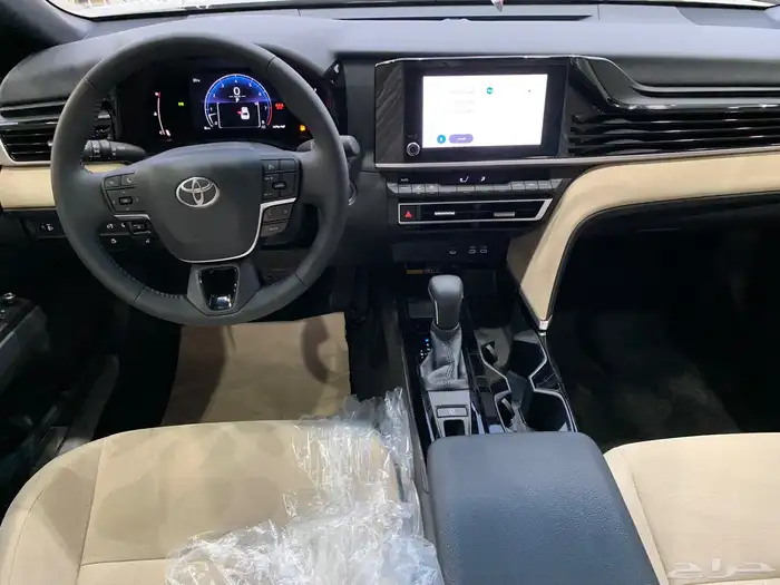 كامري نص فل LE اصفار موديل 2025 سعودي 4