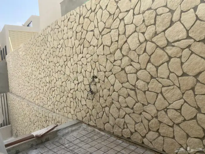 حجر صناعي خارجي داخلي 1