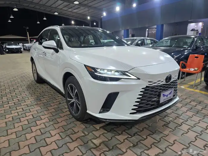 لكزس RX350 بنزين 2025 AA جديد 4