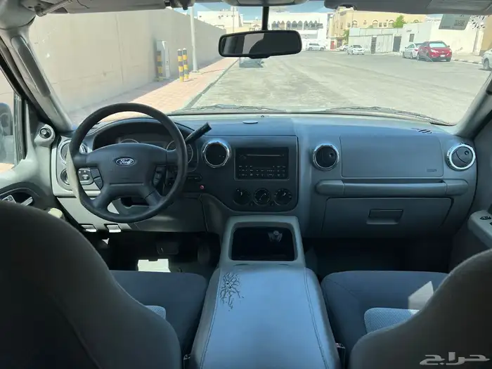 فورد اكسبيدشن XLT 8