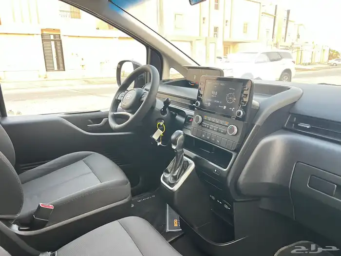 هونداي ستاريا 2023 بنزين سعودي الوعلان نظيف .. 12