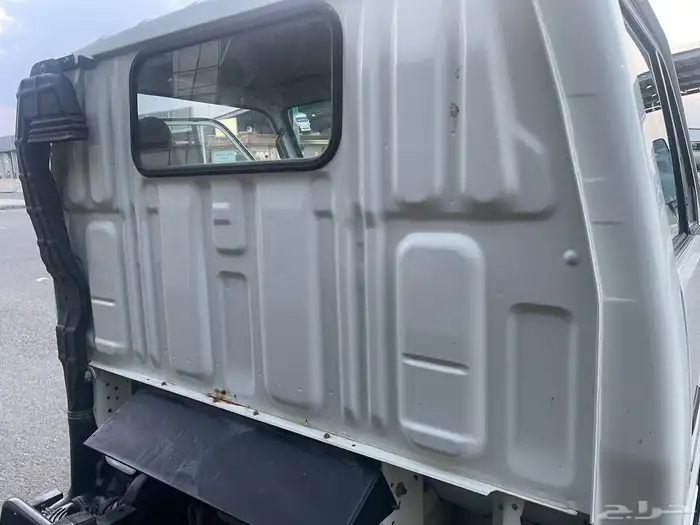 قلاب ديزل شبه الاصفار 18