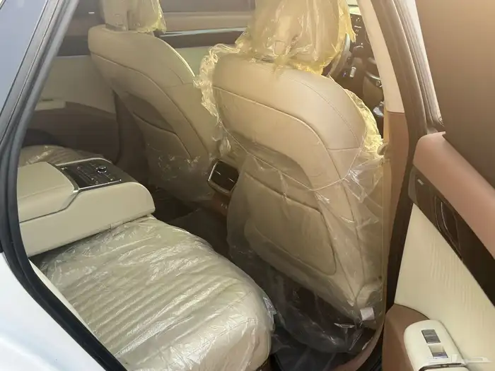 ازيرا 2025 سعودي أعلى فئه ماشي 20 الف ع الشرط 8