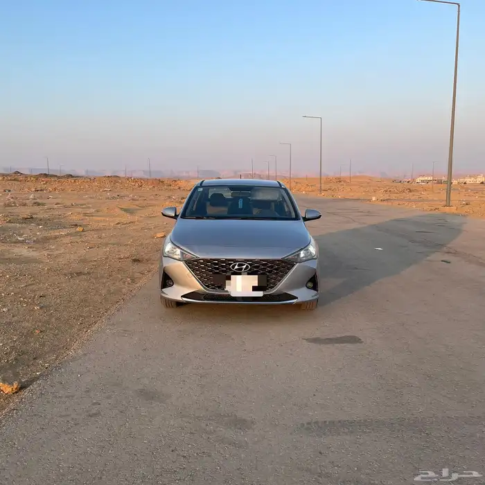 للبيع اكسنت 2022 5