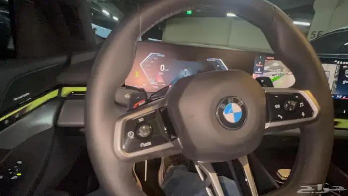 مملوكة لدي العصيمي قيد الشحن_BMW 520i MKIT بلاك أديشن _2025 3