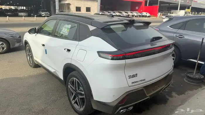 دونج فينج ميجا E3 التيميت فل كامل 2026 6