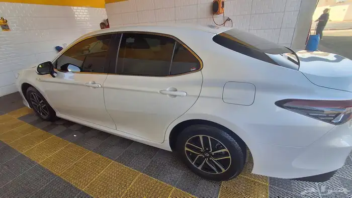 كامري le هايبرد 2024 2