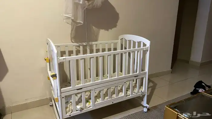 سرير نوم اطفال وعربيه اطفال 3