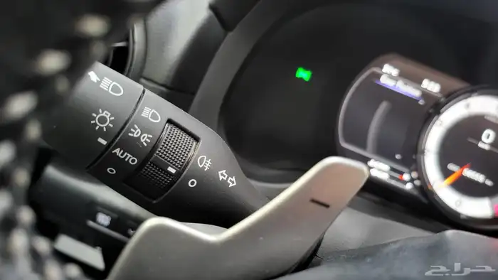 لكزس 2023 IS سبورت فل كامل 29