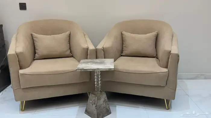 كنب للبيع نظيفه 1