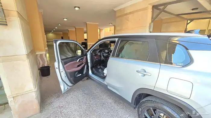 سيارة شبه جديد 6