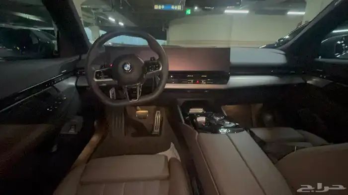 مملوكة لدي العصيمي قيد الشحن_BMW 520i MKIT بلاك أديشن _2025 2