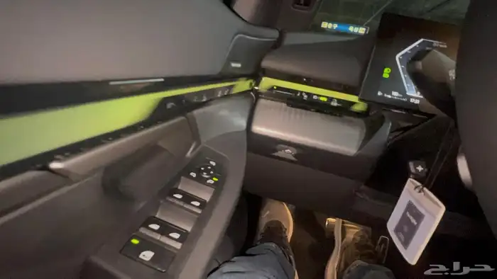 مملوكة لدي العصيمي قيد الشحن_BMW 520i MKIT بلاك أديشن _2025 15