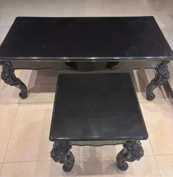 طاوله خشب للبيع 0