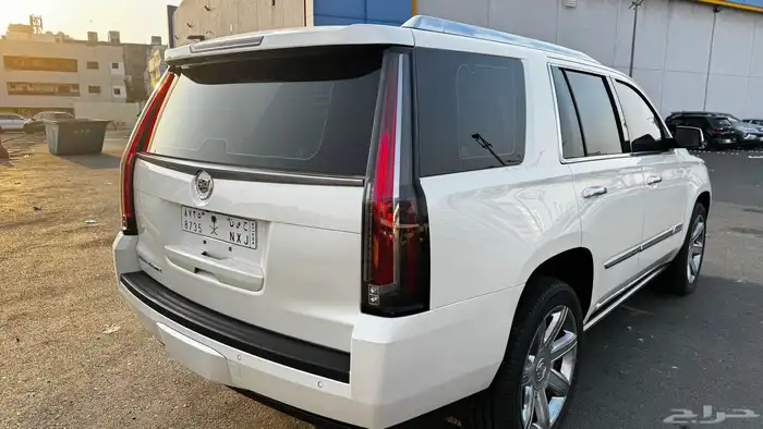 كاديلاك اسكاليد 2015 12