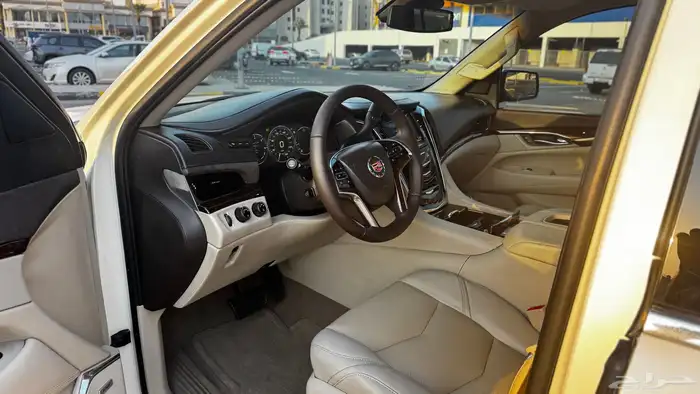 كاديلاك اسكاليد 2015 32