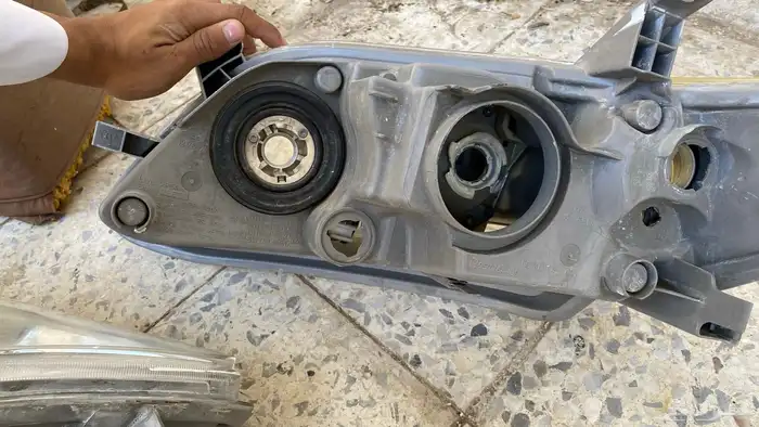 قطع كامري 2008 9