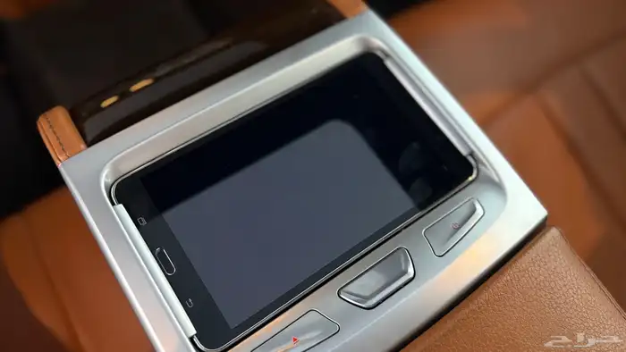 بي ام دبليو 730Li 2016 ( ممشى قليل ) 35