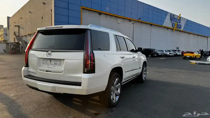 كاديلاك اسكاليد 2015 10