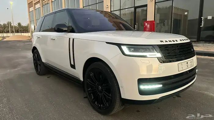 رنج روفر اوتوبوقوافي فيرست اديشن بلاك 8 سلندر جديد 7