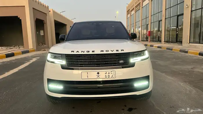 رنج روفر اوتوبوقوافي فيرست اديشن بلاك 8 سلندر جديد 5