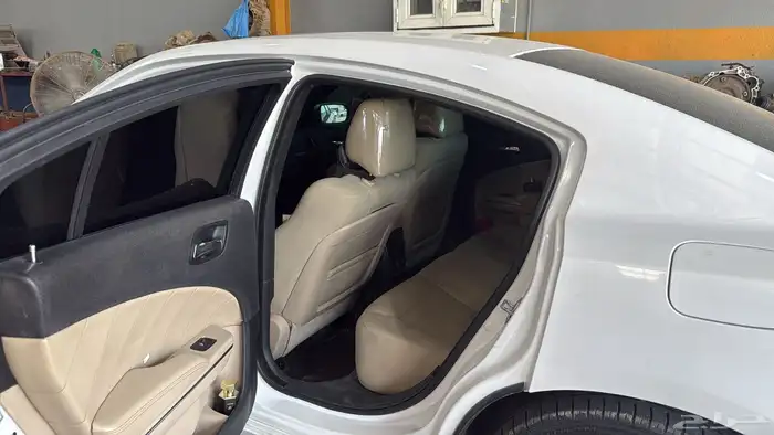 دوج تشارجر 2014 Rt فل هوس 1