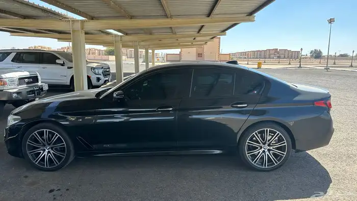 بي ام دبليو 530 2018 ماستر كلاس فل كامل 7