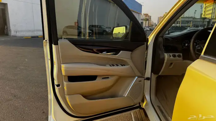 كاديلاك اسكاليد 2015 33