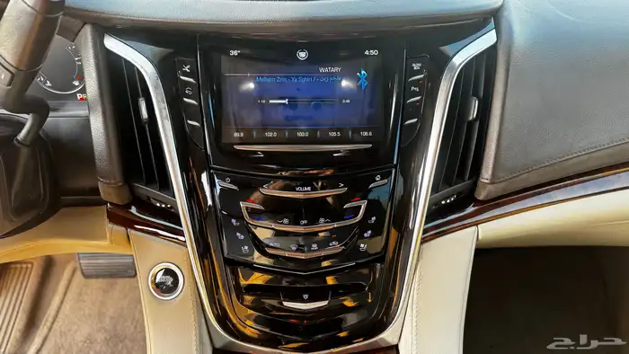 كاديلاك اسكاليد 2015 37