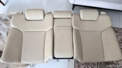 للبيع جزء من داخليه لكزس جي اس 2006-2011 طوابق ابواب و غيره index