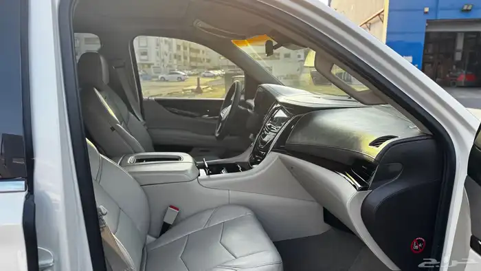 كاديلاك اسكاليد 2015 29