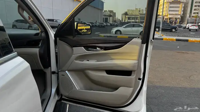 كاديلاك اسكاليد 2015 31