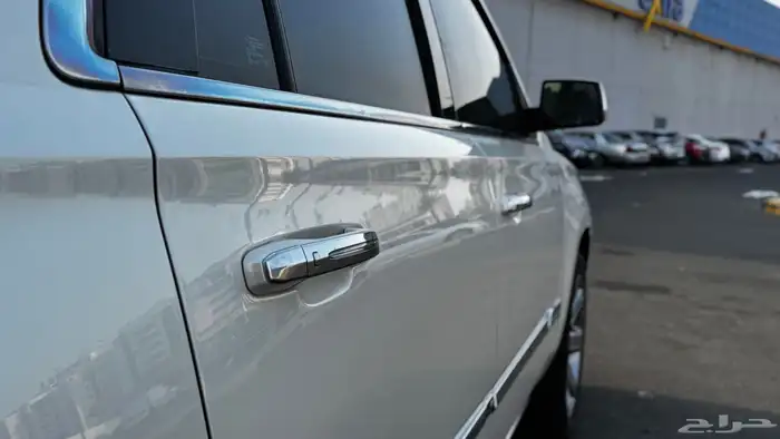 كاديلاك اسكاليد 2015 16