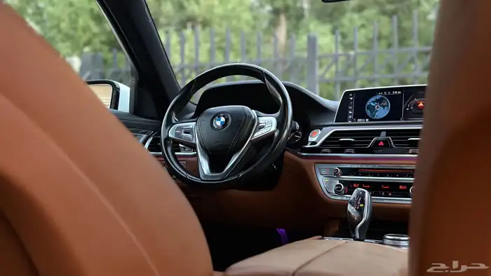 بي ام دبليو 730Li 2016 ( ممشى قليل ) 57