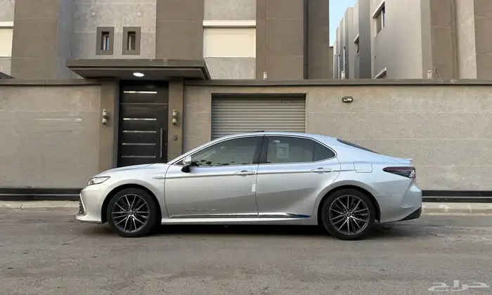 تويوتا كامري GLE 2024 هايبرد وارد عبداللطيف 7