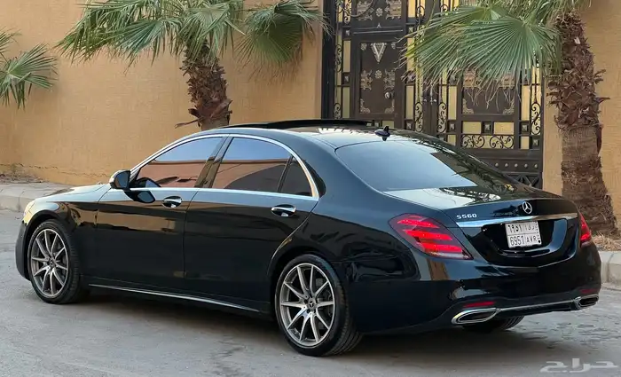 مرسيدس S560 2020 اليخت (ممشى قليل) 6