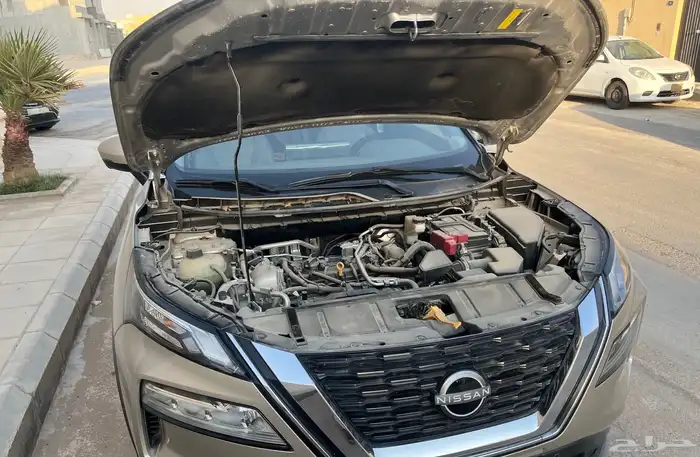 نيسان اكس تريل 5