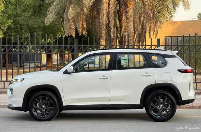 تويوتا اوربان 2025 سعودي 6