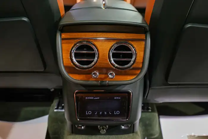 بنتلي بنتياقا موديل 2021 فرست اديشن استخدام نضيف 18