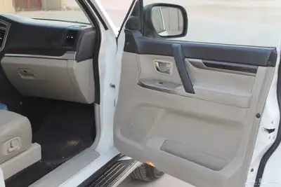 للبيع باجيرو ديزل شد بلد 2015 index