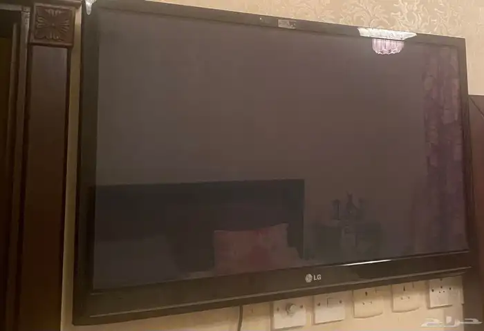للبيع تلفزيون LG 1