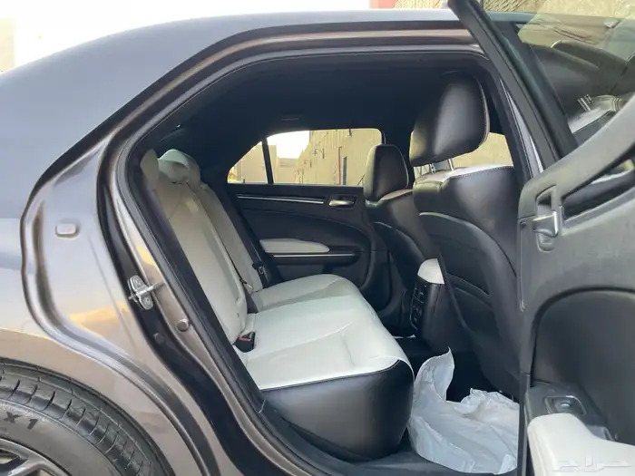 كرايزلر موديل 2021 S300 35