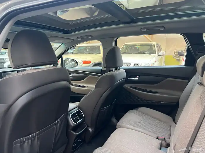 سنتافي 2019 بنزين 6 سلندر سقف بانوراما 7 مقاعد قمة الاطلال 38