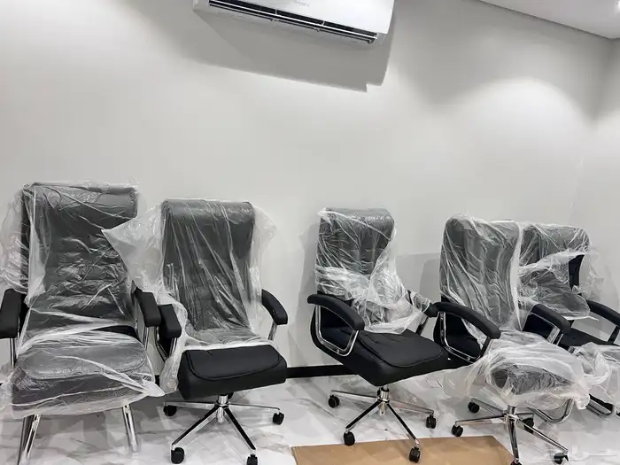 مكتب كرسي دولاب 13