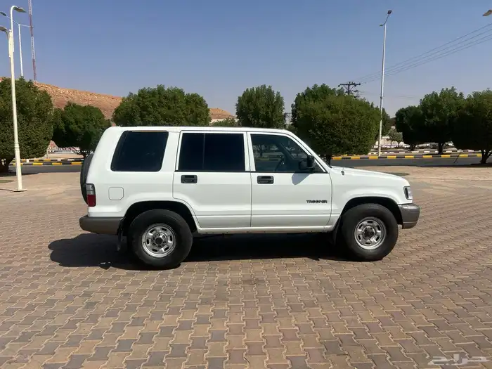 جيب ايسوزو تربل 2003 7