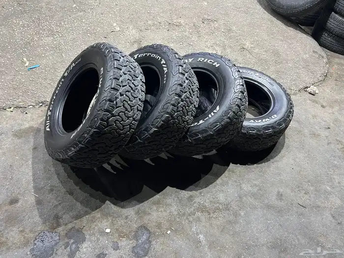 كفرات نضيفه بالمره حجري تاريخ 24 مقاس 17 11